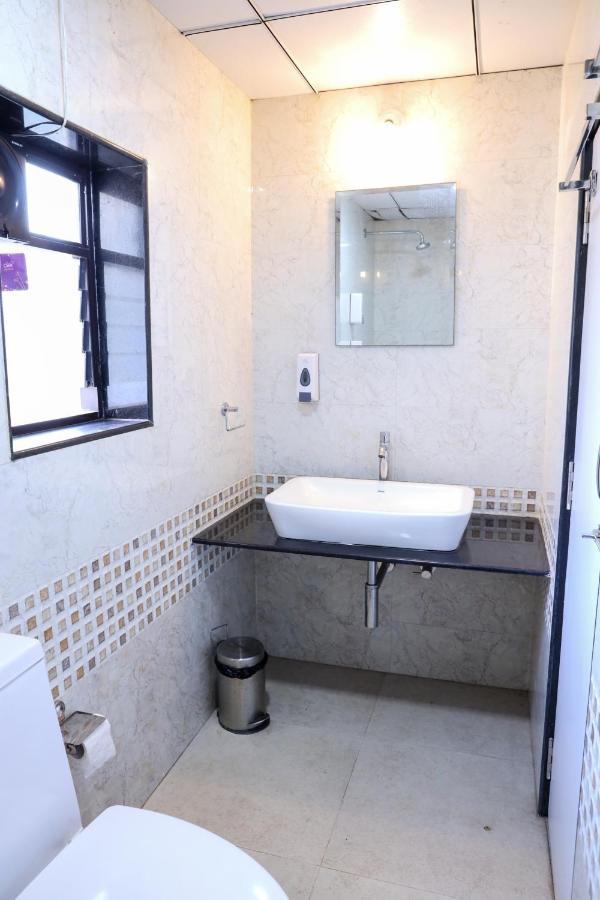 Surya Kiran Miramar Bed & Breakfast Panaji Bagian luar foto