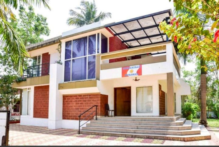 Surya Kiran Miramar Bed & Breakfast Panaji Bagian luar foto